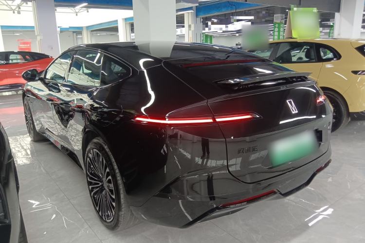 Used Avatr 12 2025 Ultra Extended-Range Edition Rear Left 45 Deg