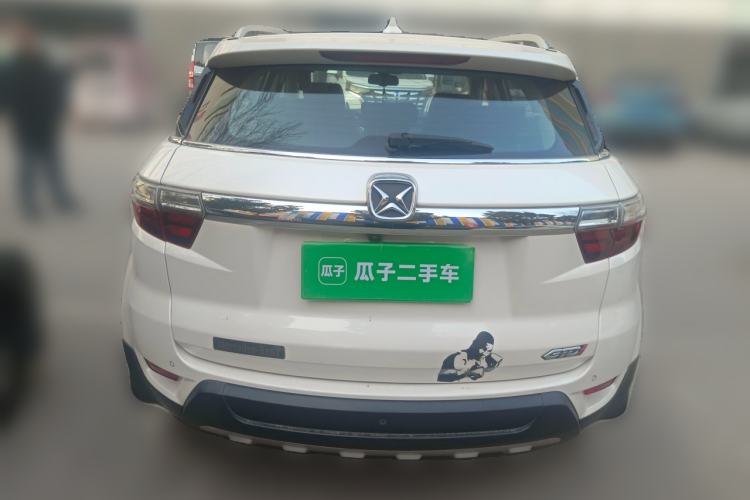 Used JMC Yusheng S330 2016 1.5L GTDi Automatic Two-Wheel Drive Prestige Edition
