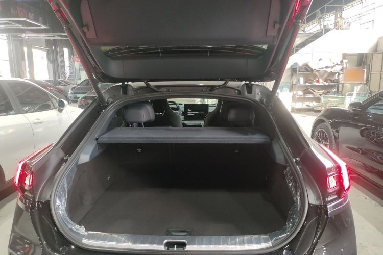 Used Zeekr 001 2026 Model 103° Rear-Drive Max Version Trunk