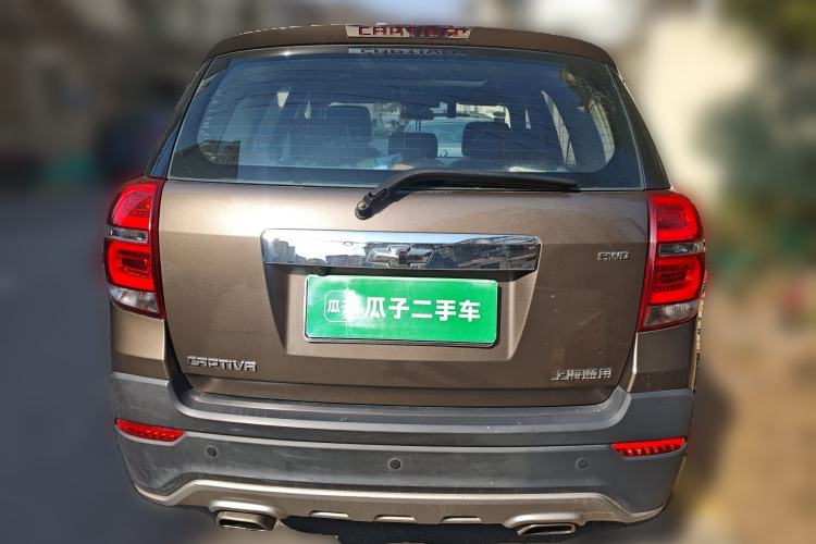 Used Chevrolet Captiva 2015 2.4L 4x4 Flagship Edition 7-Seater
