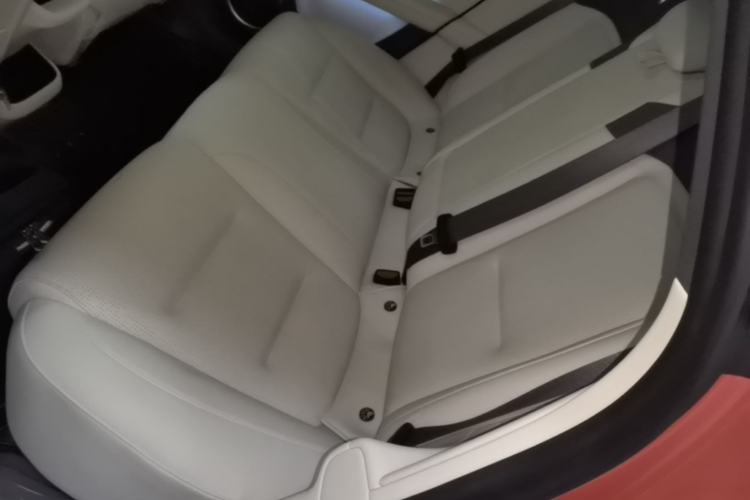 Used Avatr 06 2025 Pro Range-Extended Edition Left Rear Seat