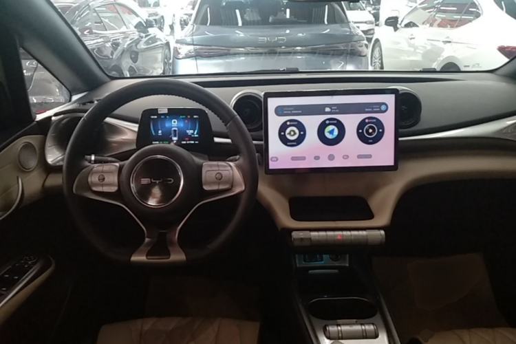Used BYD Dolphin 2021 405 km Fashion Edition