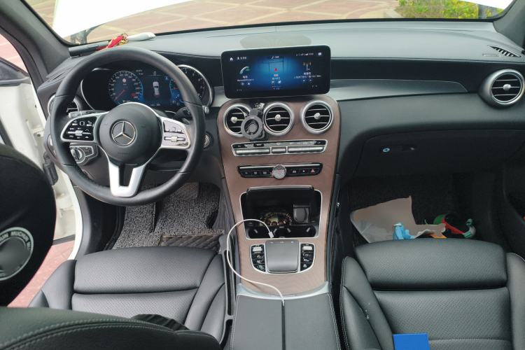 Used Mercedes-Benz GLC 2022 Refreshed GLC 300 L 4MATIC Dynamic Edition