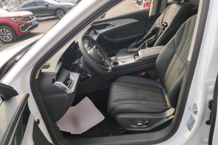 Used Hongqi H5 2025 1.5T DCT Qiyun 500 000th Unit Commemorative Edition
