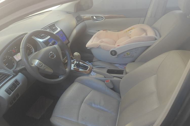 Used Nissan Sylphy 2012 1.8XL CVT Luxury Edition Left Front Seat