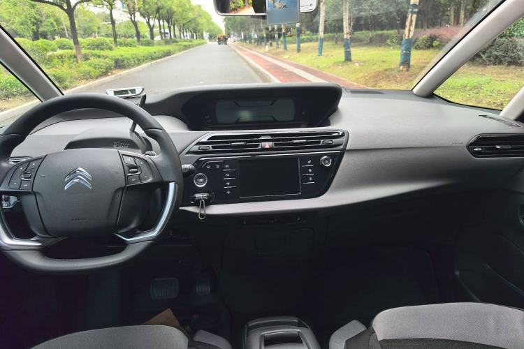 Used Citroen C4 Picasso 2015 Grand 1.6T Fashion Model 7 Seats
