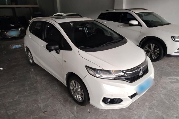Used Honda Fit 2018 1.5L CVT Comfort Sunroof Version