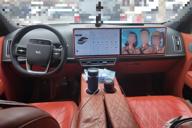 Used Li Auto L7 2023 Pro Model Center Console