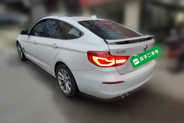 Used BMW 3 Series GT 2016 320i Fashion Model
