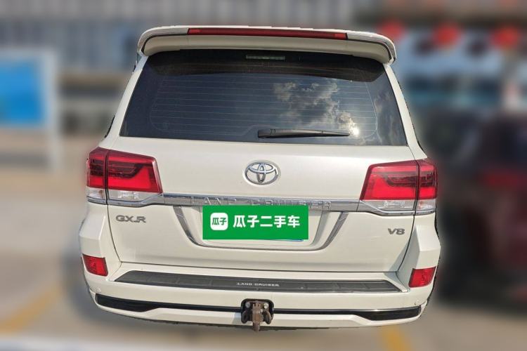 Used Toyota Land Cruiser 2015 4.6L V8 Middle East Limited Edition Rear