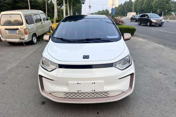 Used SOL E10X 2021 302 km Range Luxury Version 31.4 kWh