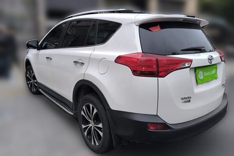 Used Toyota RAV4 2013 2.5L Automatic 4x4 Luxury Edition Rear Left 45 Deg