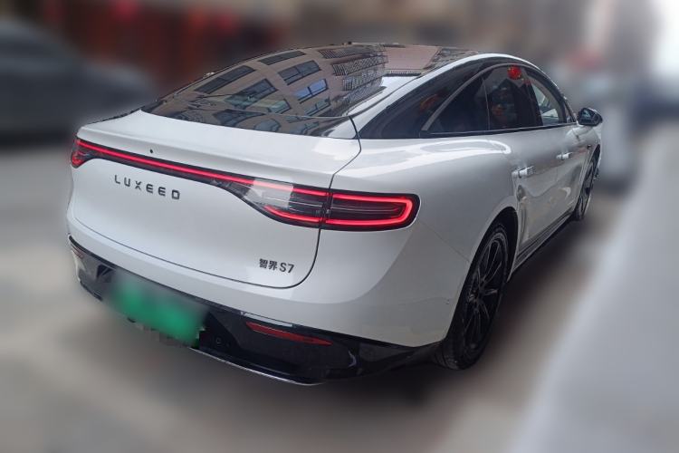 Used Hima Luxeed S7 2024 Max Rear-Drive Long-Range Intelligent Driving Version
