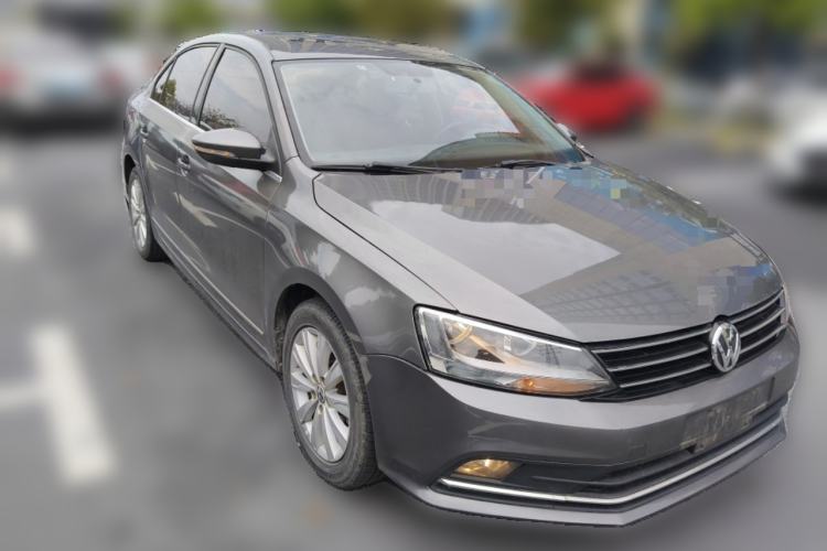 Used Volkswagen Sagitar 2015 1.6L Automatic Comfort Model Front Right 45 Deg