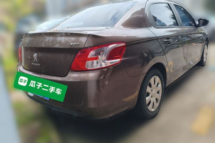 Used Peugeot 301 2014 1.6L Manual Comfort Edition