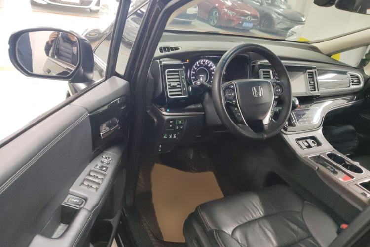 Used Honda Elysion 2019 2.0L Hybrid Supreme Edition
