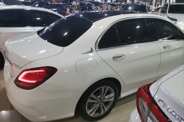 Used Mercedes-Benz C-Class 2021 C 200 L Fashion Edition Sport Version Rear Right 45 Deg