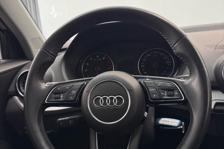 Used Audi Q2L 2020 35 TFSI Ambition Dynamic Edition
