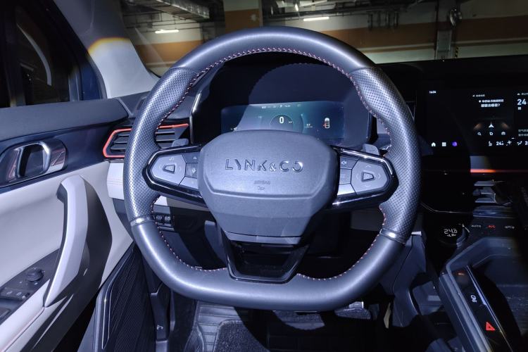 Used Lynk & Co 06 2020 1.5T YAO Halo
