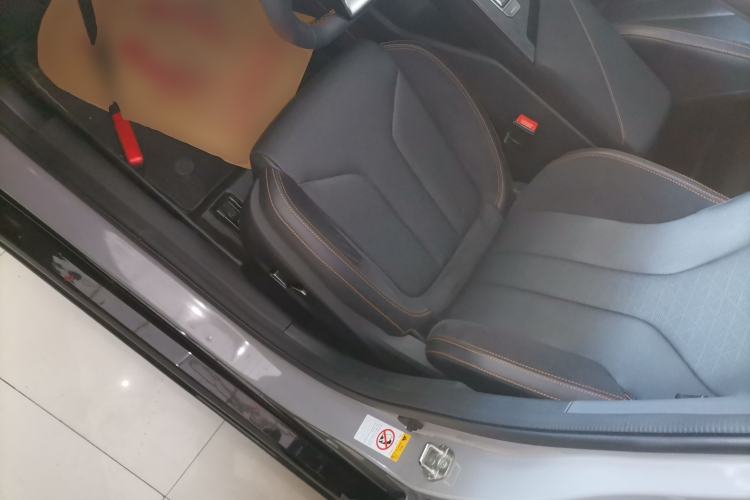 Used CHANGAN UNI-V 2022 2.0T Leading-Speed Edition
