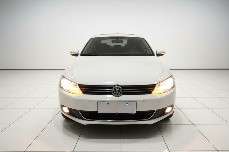 Used Volkswagen Sagitar 2014 Revised Version 1.4TSI Manual Luxury Edition