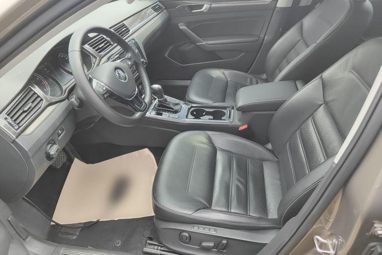 Used Volkswagen Passat 2016 330TSI DSG Prestige Edition
