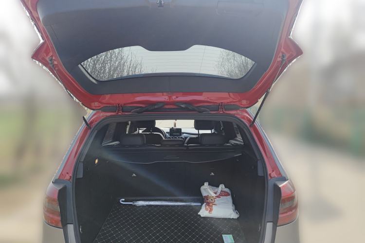 Used Mercedes-Benz B-Class 2012 B 180 Trunk