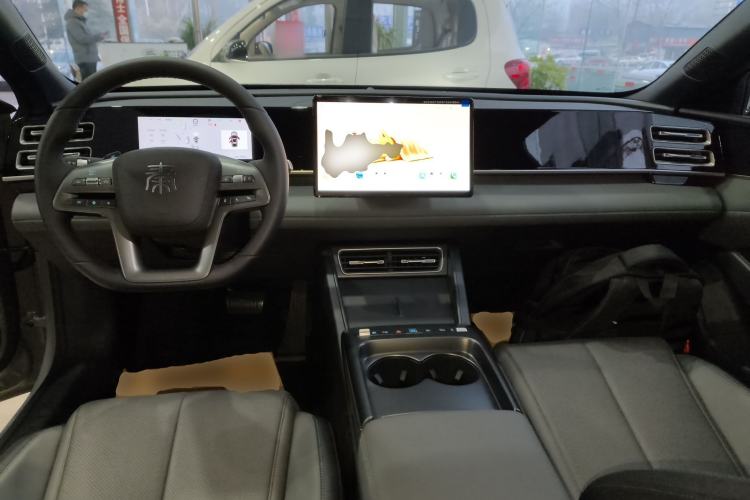 Used BYD Qin L 2026 DM-i 128KM Leading Edition
