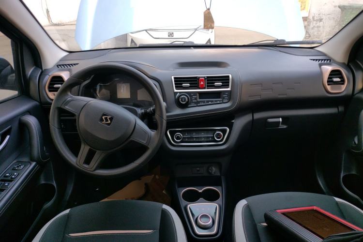 Used SOL E10X 2021 150 km Ambitious Trim
