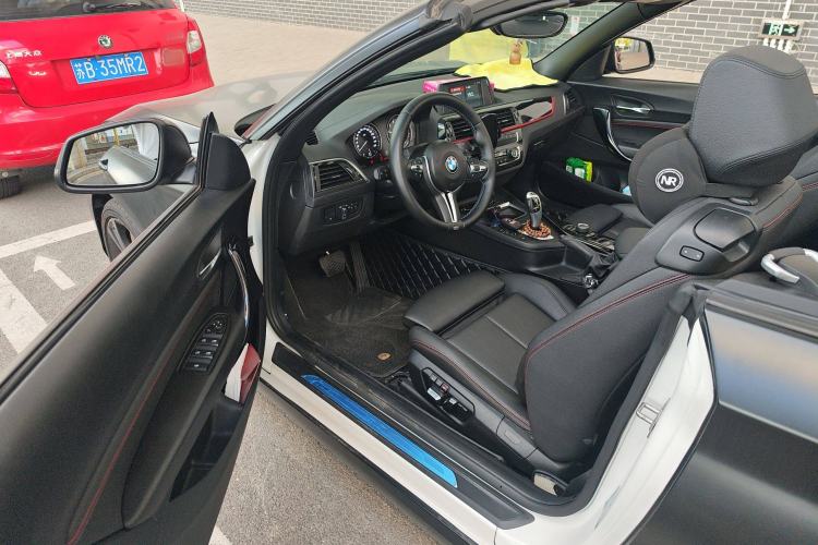 Used BMW 2 Series 2019 225i Convertible Coupe Sports Design Package Driver Seat