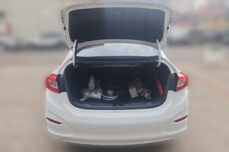 Used Chevrolet Cruze 2018 320 Automatic Pioneer Sunroof Edition Trunk