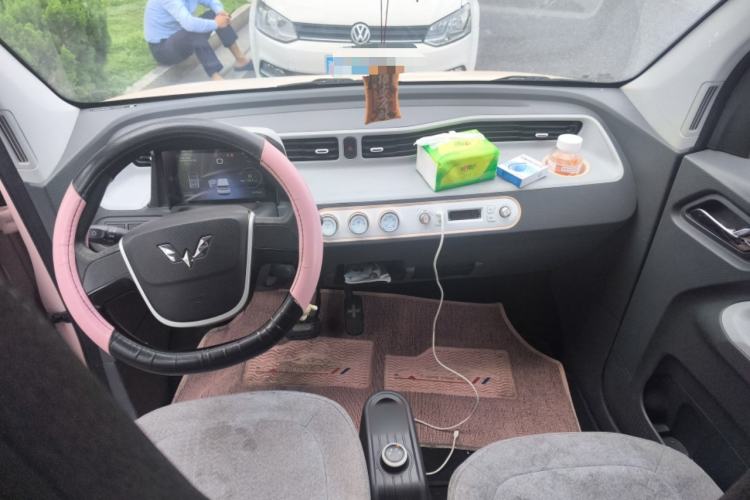 Used Wuling Hongguang MINIEV 2021 Macaron Premium Model – Lithium-NMC
