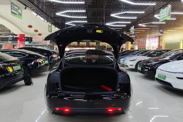 Used Tesla Model 3 2023 Rear-Wheel-Drive Version