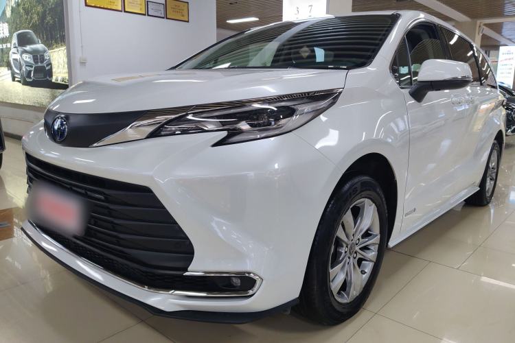 Used Toyota Sienna 2023 2.5L Hybrid Comfort Edition