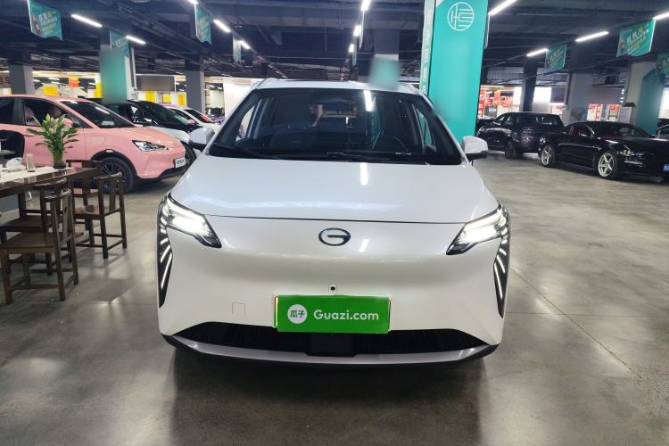 Used AION Y 2023 Plus 510 Smart Edition Front