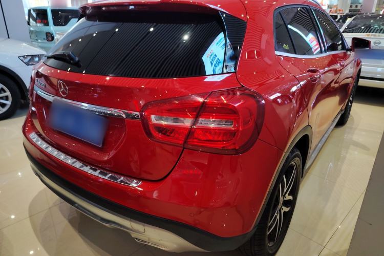 Used Mercedes-Benz GLA 2016 GLA 220 4MATIC Fashion Edition
