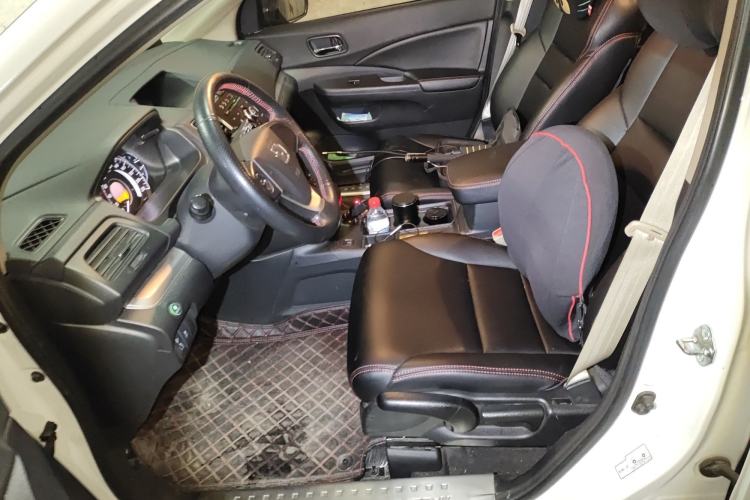 Used Honda CR-V 2015 2.0L two-wheel drive urban version