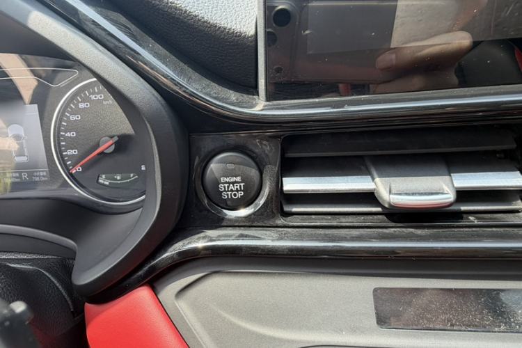 Used SOL X4 2021 1.5T CVT Chief Edition Interior 12