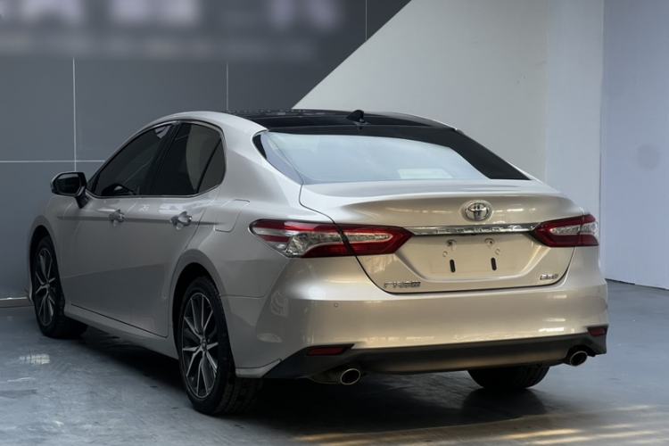Used Toyota Camry 2021 2.5G Luxury Edition Exterior 3