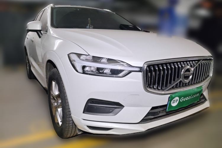 Used Volvo XC60 2019 T5 4x4 Smart Edition China V Standard