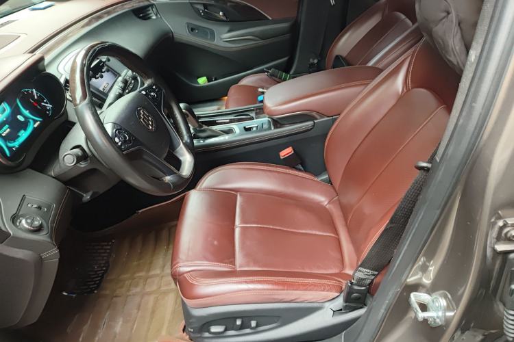 Used Buick LaCrosse 2013 2.4L SIDI Luxury Comfort Edition Left Front Seat