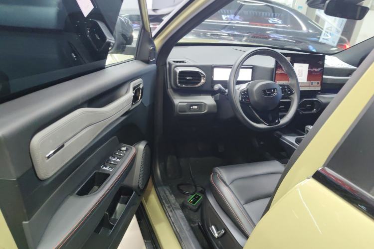 Used Geely Auto Cowboy 2025 1.5TD Fun-Offroad Version Driver Seat