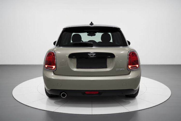 Used MINI 2018 1.5T COOPER Classic Edition Five-Door Version Rear