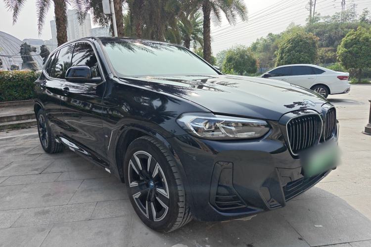 Used BMW iX3 2024 Leading Model Front Right 45 Deg