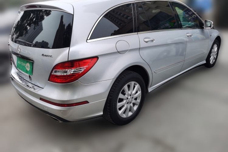 Used Mercedes-Benz R-Class 2017 R 320 4MATIC Business Edition Prestige Model