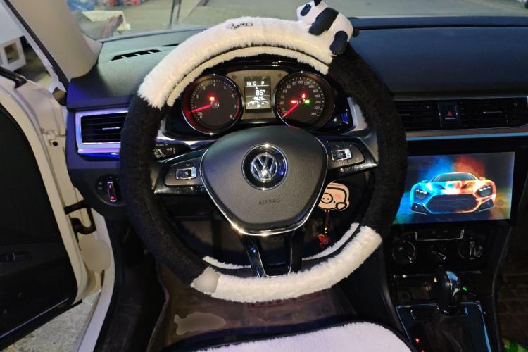 Used Volkswagen Bora 2018 1.5L Automatic Comfort Model Steering Wheel