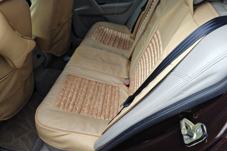 Used Geely Auto Emgrand 2014 Sedan 1.5L CVT Elite Model
