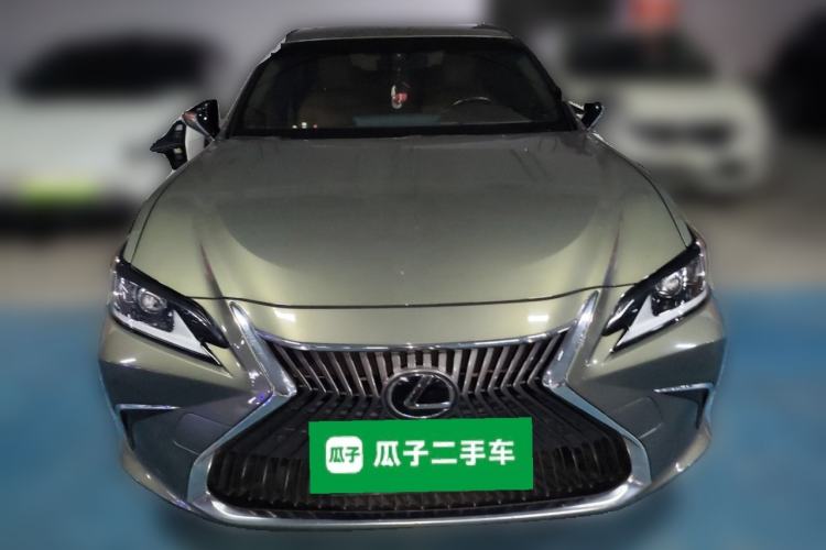 Used Lexus ES 2020 200 Excellence Edition Front
