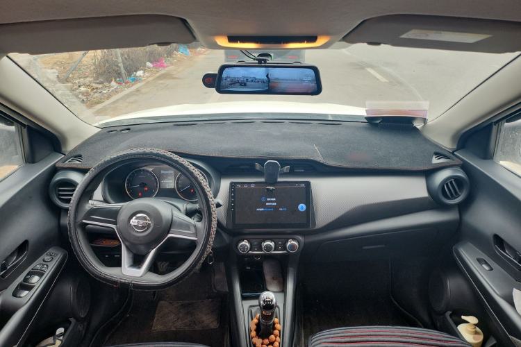 Used Nissan Kicks 2020 1.5L XE Manual Cool Edition