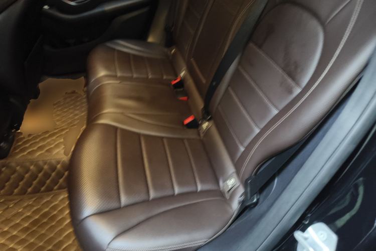 Used Mercedes-Benz GLC 2019 GLC 260 L 4MATIC Dynamic Model Left Rear Seat